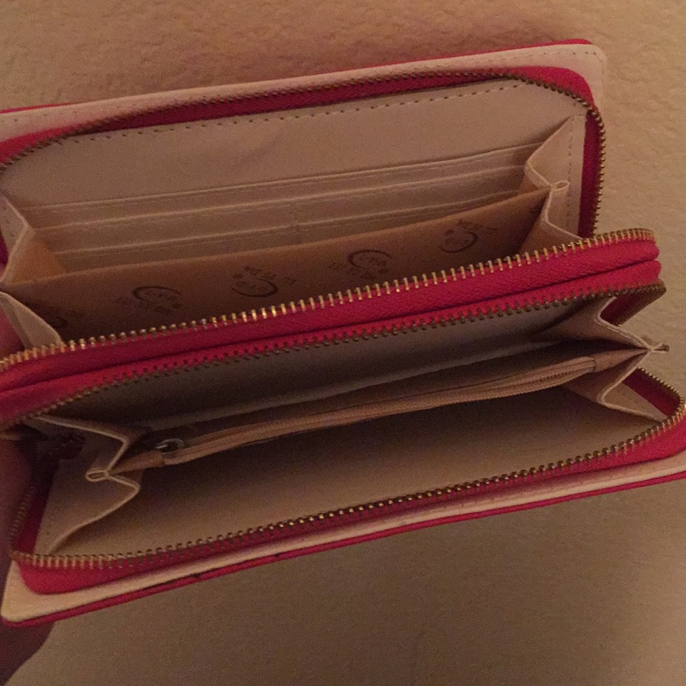 Wallet - Picture 4 of 4